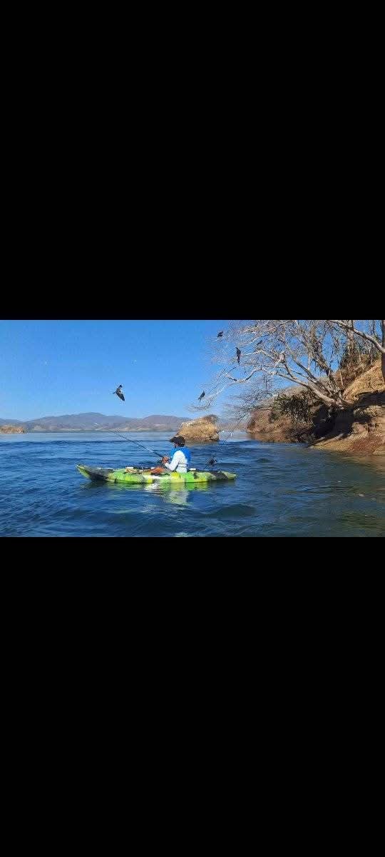 Happy clients on a fishing and tour adventure in Costa Rica